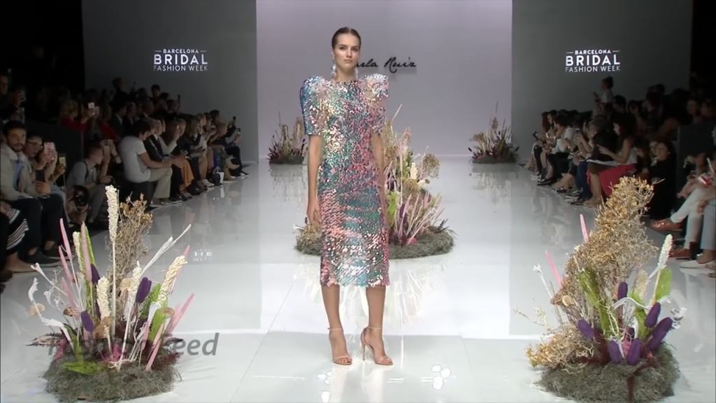 Screenshotter CarlaRuizBridal2019BarcelonaBridalFashionWeek2018 7’51”