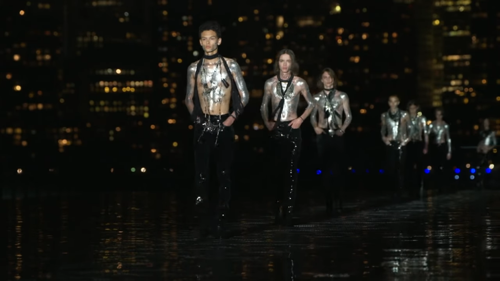 Screenshotter SaintLaurentSpringSummer2019FullFashionShowMenswear 12’10”