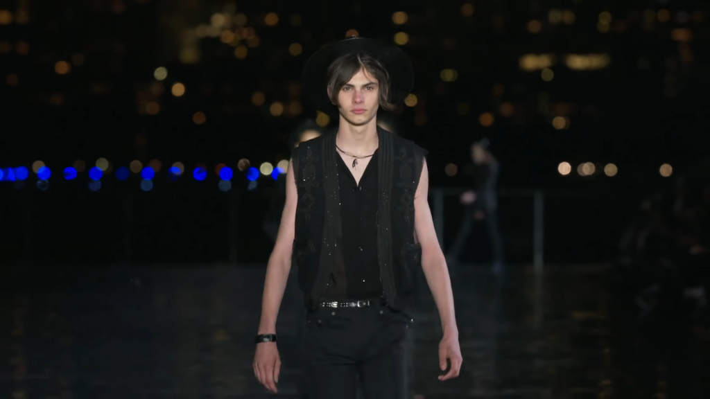 Screenshotter SaintLaurentSpringSummer2019FullFashionShowMenswear 8’53”